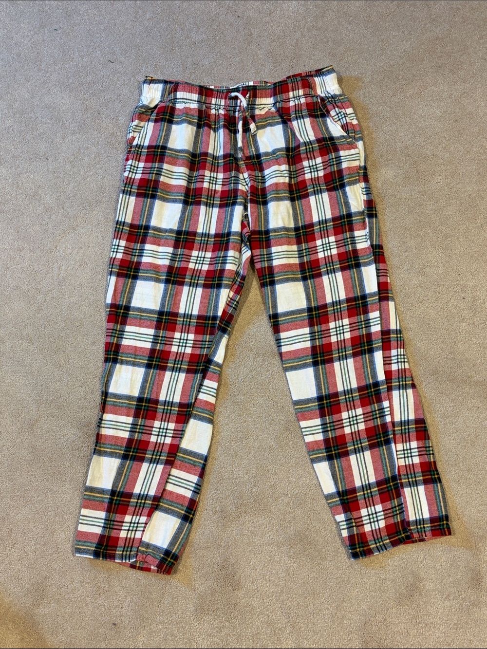 Classic red & white Old Navy plaid lounge pants